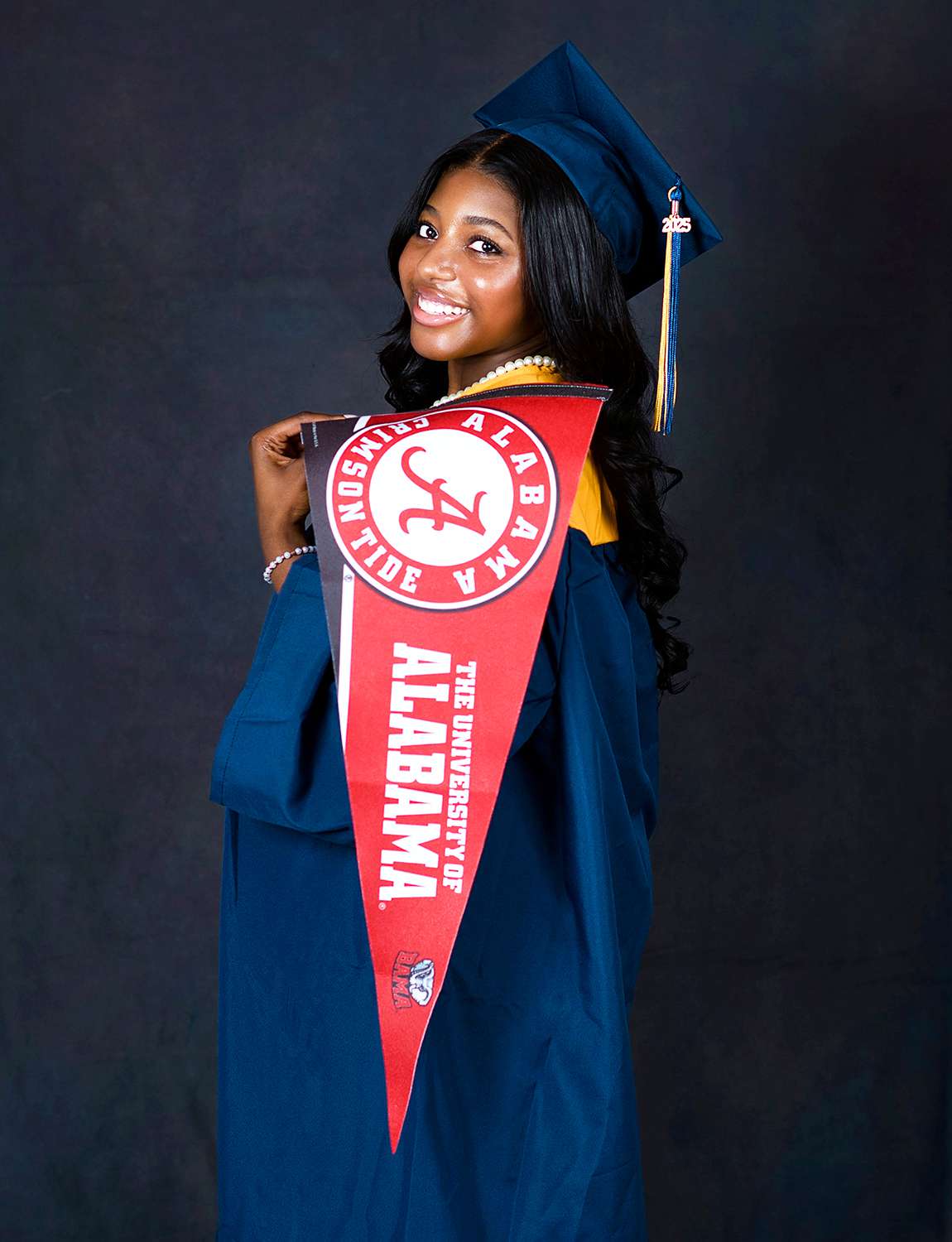 Georgia Teen Accepted Into 53 Colleges, Offered $1.8 Million in Scholarships After Being Labeled “Too Advanced” for Middle School
